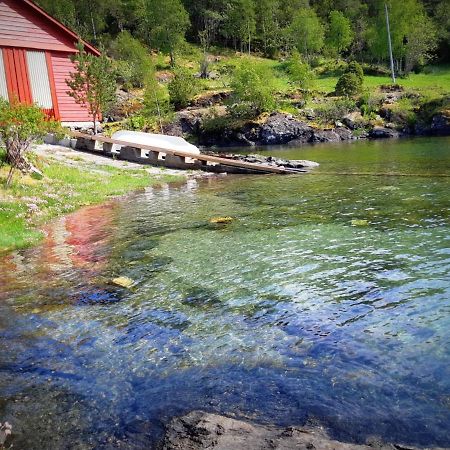 Holtarheim, Holidayhouse, Boat Included Eikefjord Экстерьер фото