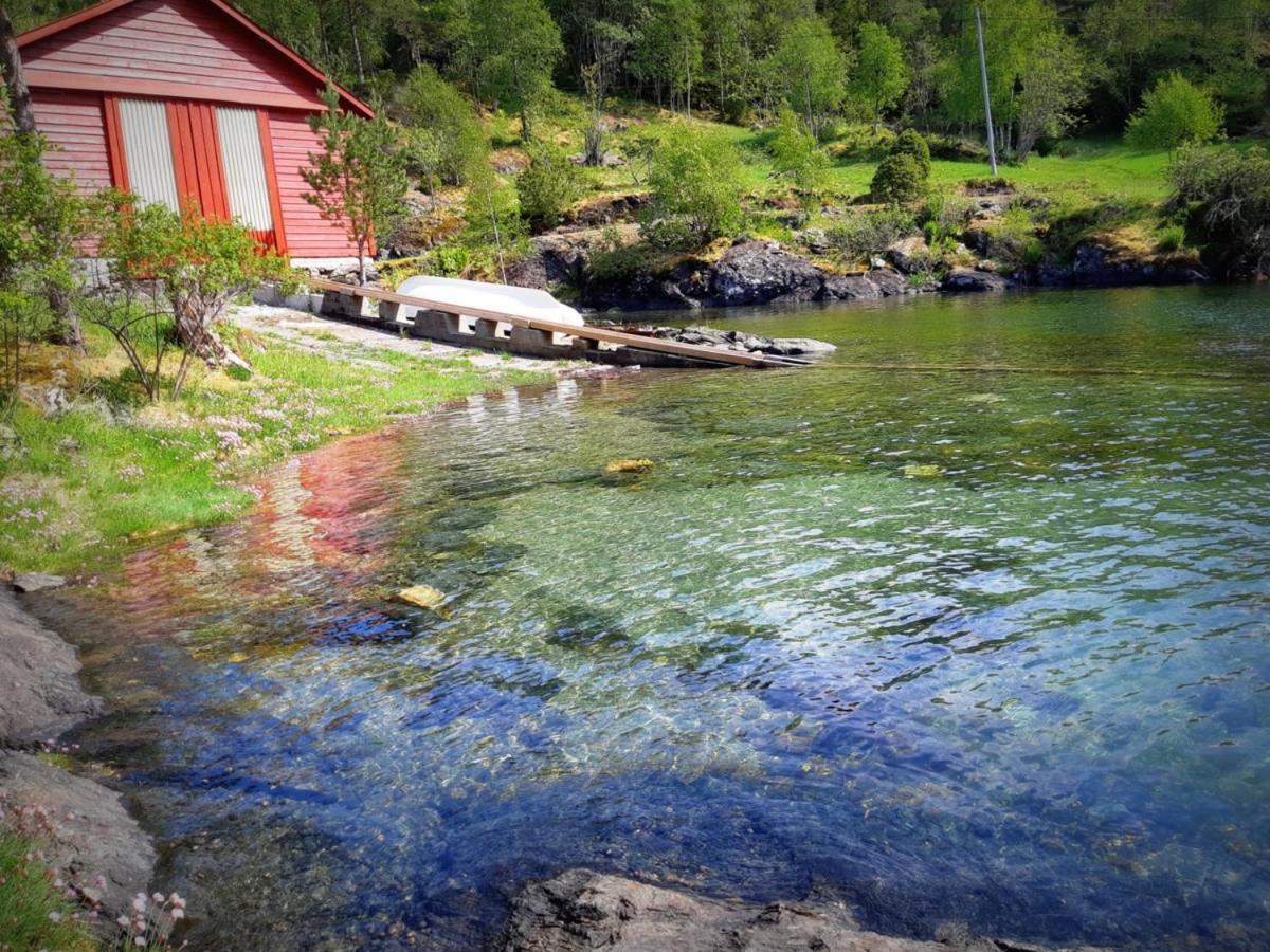 Holtarheim, Holidayhouse, Boat Included Eikefjord Экстерьер фото